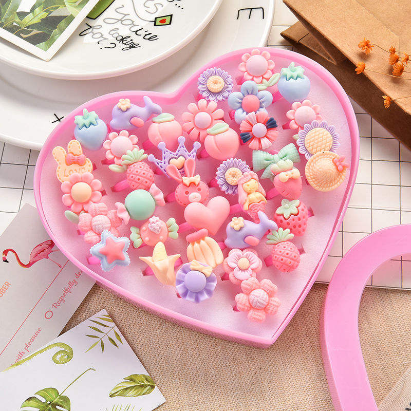 💥EDICIÓN LIMITDA❗ 36 ANILLOS EMPAQUE DE CORAZON LOVE❤️